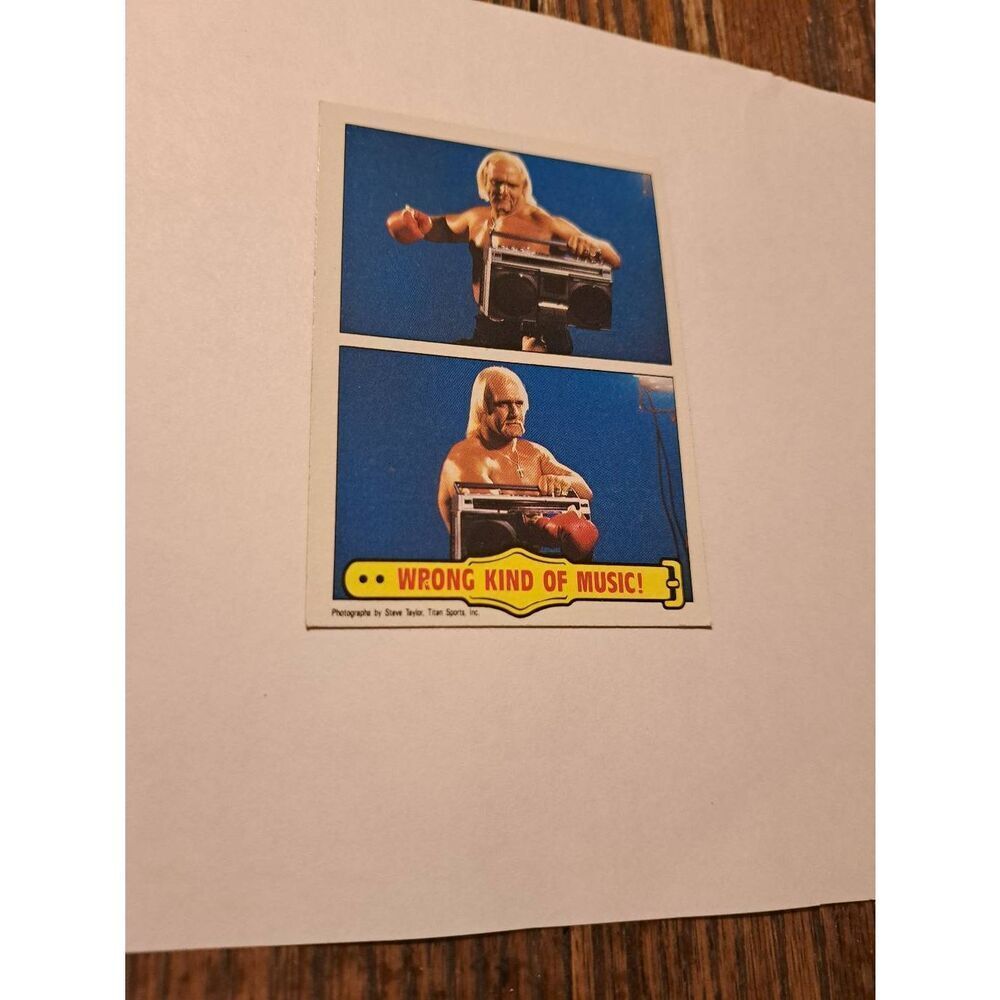Vintage 1985 WWF Hulk Hogan Wrestling Trading Card #16 Topps WWE Championship